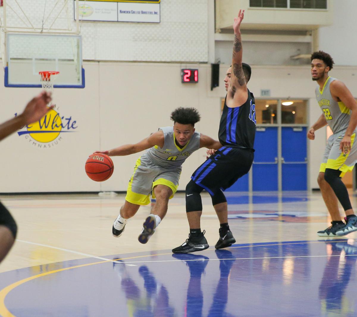Photos Hancock Loses To Cerritos In A Battle Of Top Ten Teams In