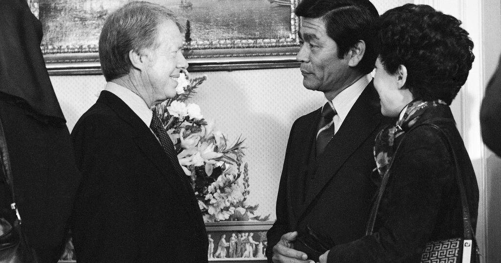 Former Hawaii Gov. George Ariyoshi, 1st US governor of Asian American descent, dies at 100