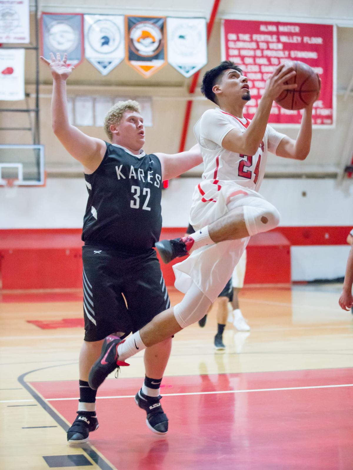 Cif Basketball Santa Maria Cruises Past Rio Hondo Prep In First