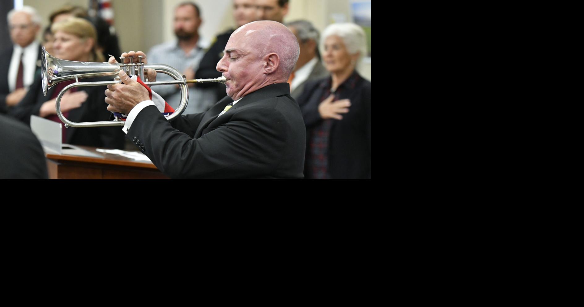 New Veterans Treatment Court graduates celebrate recovery at Santa ...