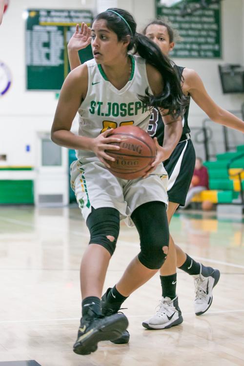 122117 St. Joes Nipomo Girls Basketball 012.jpg