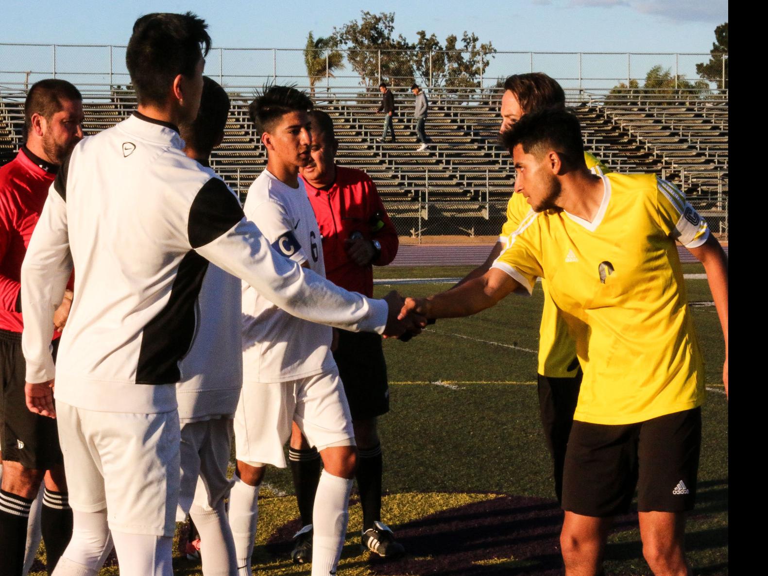 CIF soccer: Baro, Juarez power Warriors past Conqs in wild ...