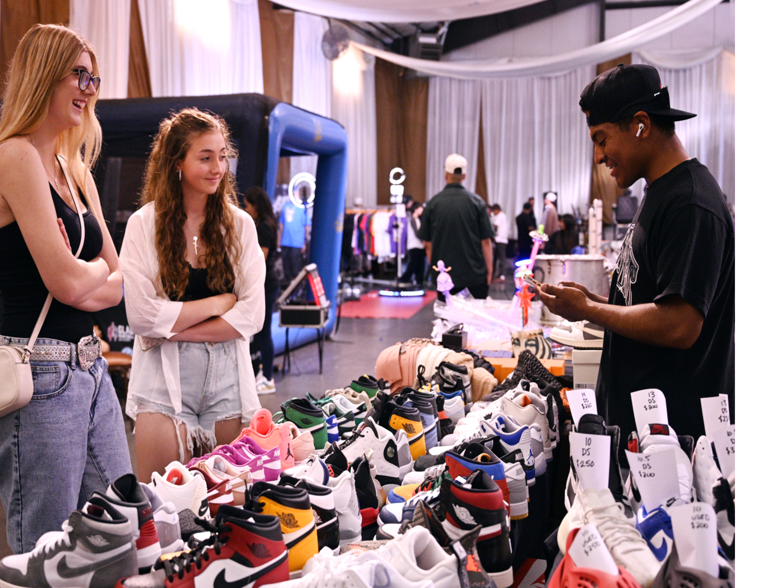 Sneaker con 2019 uk new arrivals
