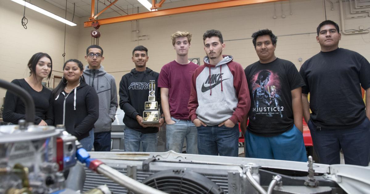 Santa Maria high school drag racing team preps for historic run at NHRA ...