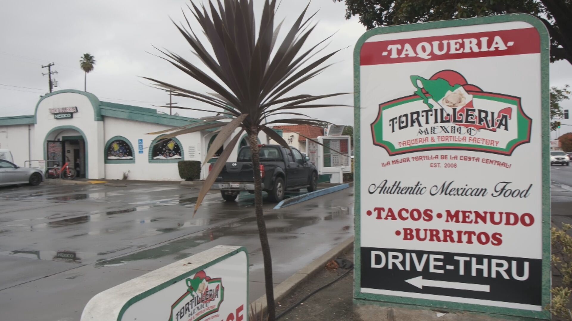 Santa Marias Tortilleria Mexico Marks 15 Years Of Authentic