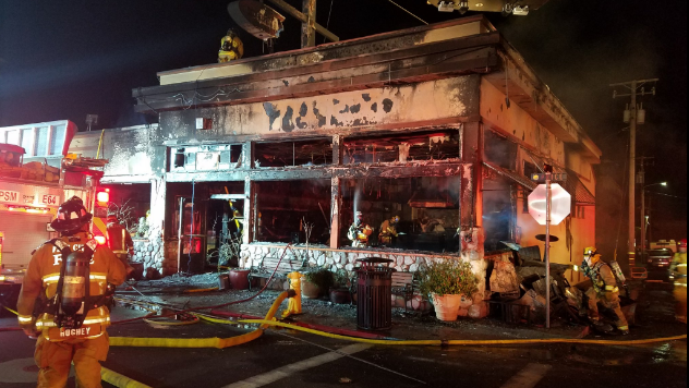 Early Morning Fire Destroys Giuseppe S Restaurant In Pismo