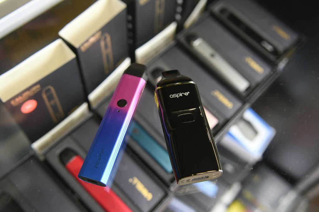 Vape, smoke shops on edge as Santa Maria mulls ban of flavored tobacco  products | Government and Politics | santamariatimes.com