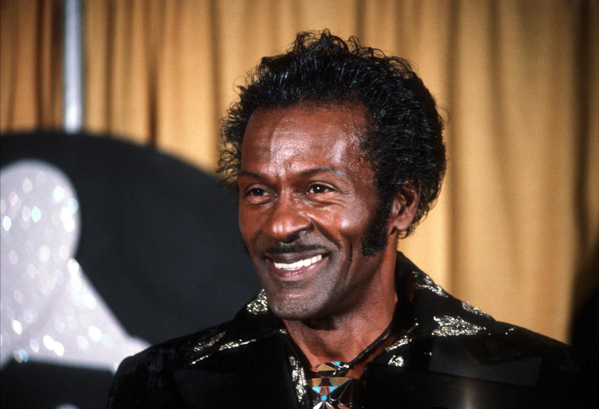 From The Vault First Class Inducted To Rock And Roll Hof And A Goodnight To Johnny Carson Music Santamariatimes Com