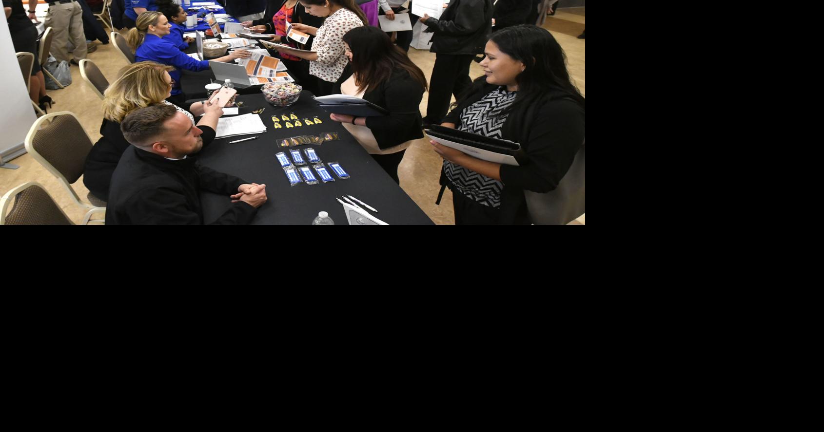 Big crowds turn out for Lompoc Job and Resource Fair Local News