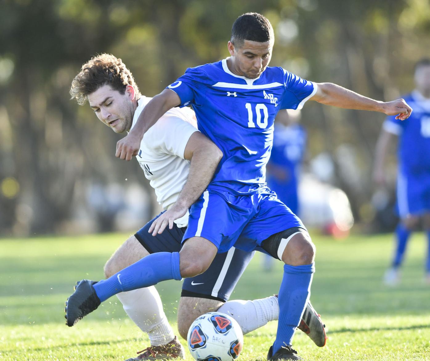 Mission scores two shorthanded goals, beats Hancock in WSC men's