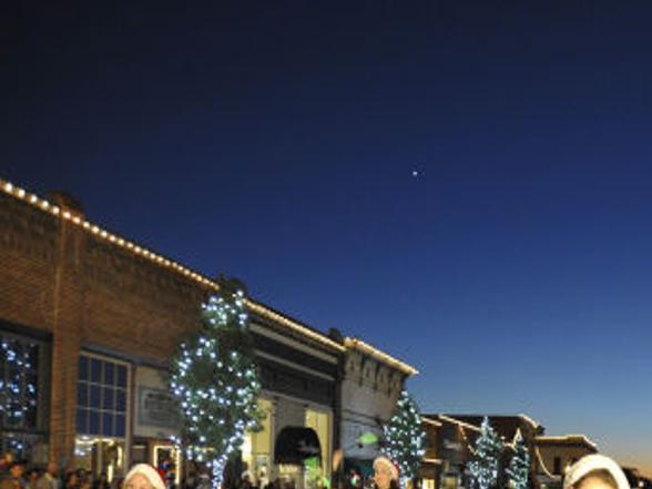 Arroyo Grande Christmas Parade 2022 Christmas Parade Rolls Through Arroyo Grande | Local News |  Santamariatimes.com