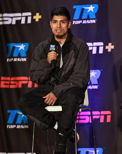 Santa Maria's Karlos Balderas set to fight Friday in Fresno ...