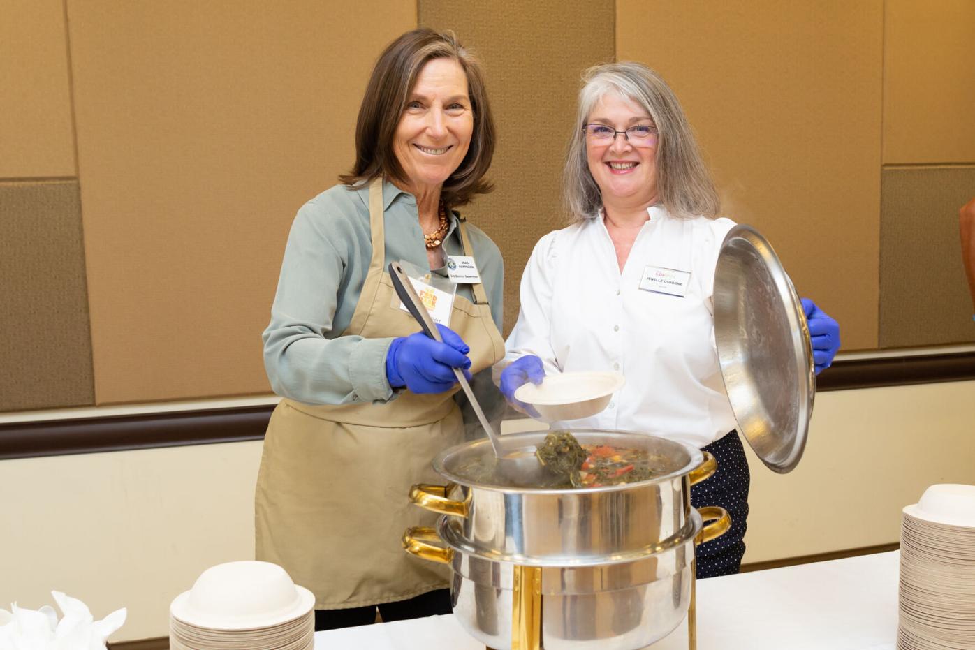 Hundreds line up for soup, bread during Santa Maria Empty Bowls