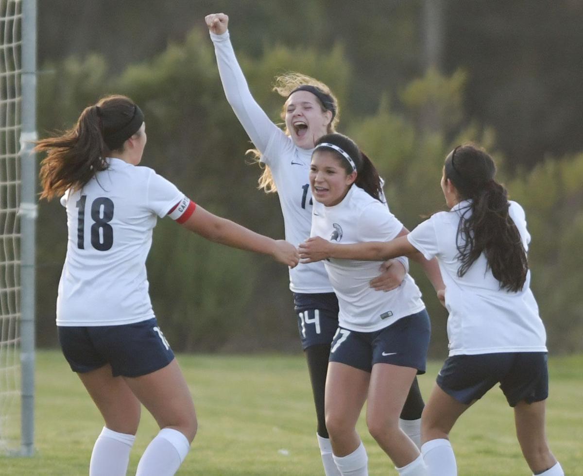 012218 LHS OA g soccer 01.jpg