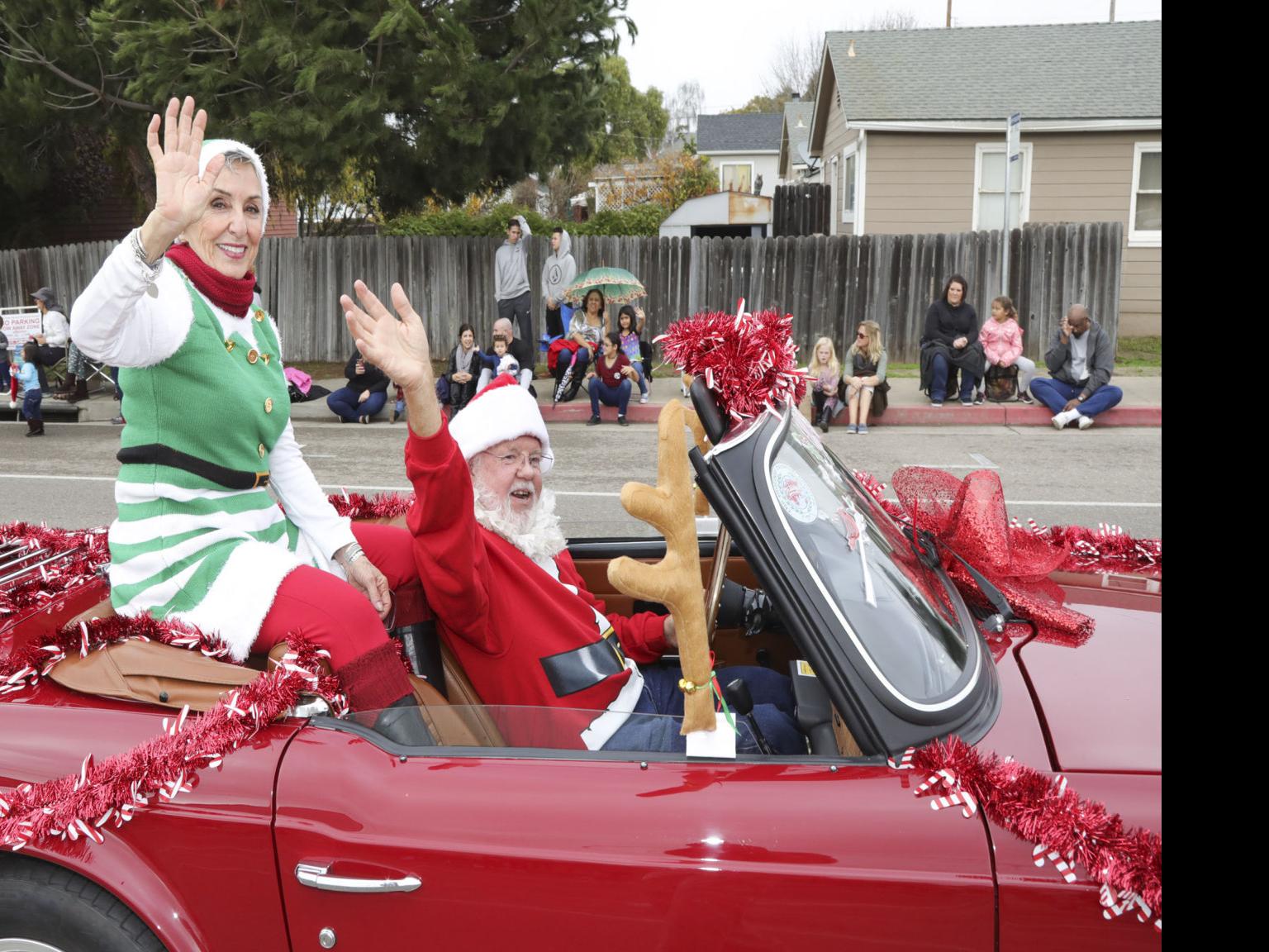 Orcutt Christmas Parade 2022 Annual Old Town Orcutt Christmas Parade Brings Hot Rods And Holiday Cheer |  Features | Santamariatimes.com
