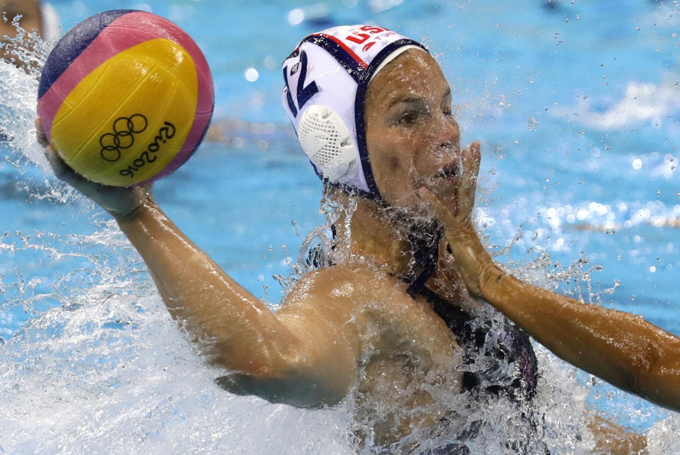 водное поло fina. мяч для водного поло. ватерпольный мяч. мяч ватерпольный mikasa. в водном поло мячи отличаются для женщин.