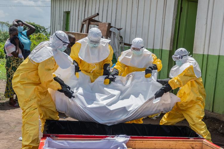 Aumentan los temores en el Congo por la rápida propagación del ébola | International | santamariatimes.com