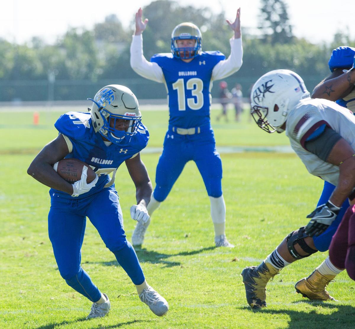 Bulldogs Sweep Round Table Awards Local Santamariatimes Com