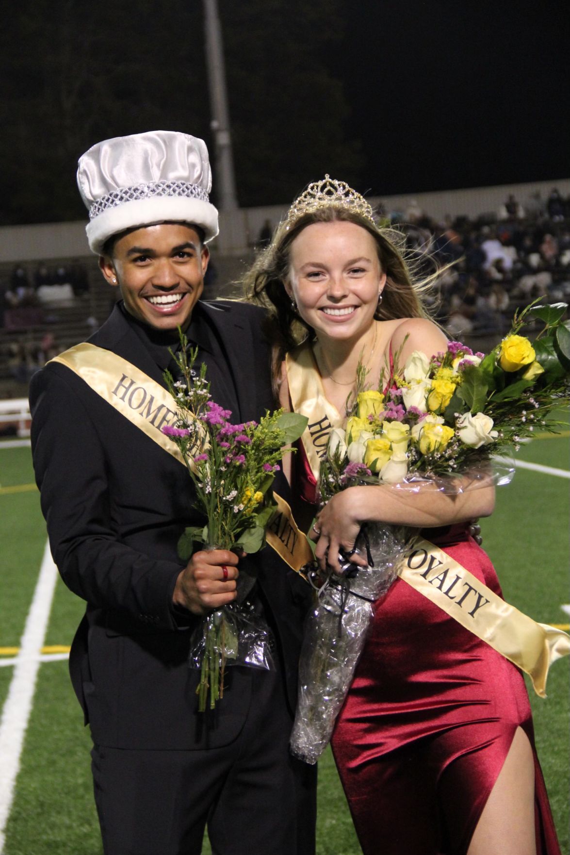 Cabrillo High crowns homecoming king 