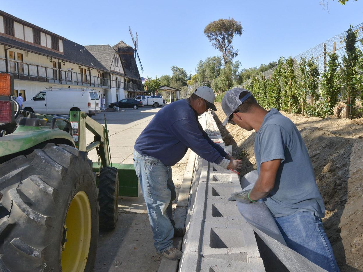 Buellton Inn Plays To Sideways Fame With Face Lift Upgrades Local Santamariatimes Com