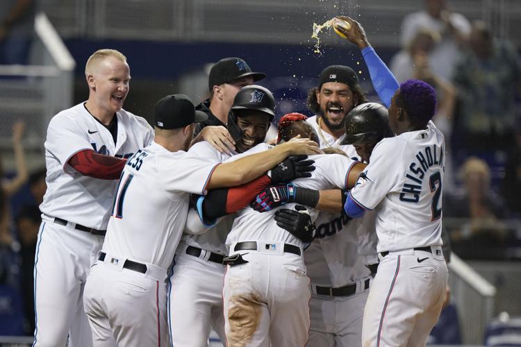 New Marlins OF Starling Marte hits home run IN DEBUT that leads to win! 