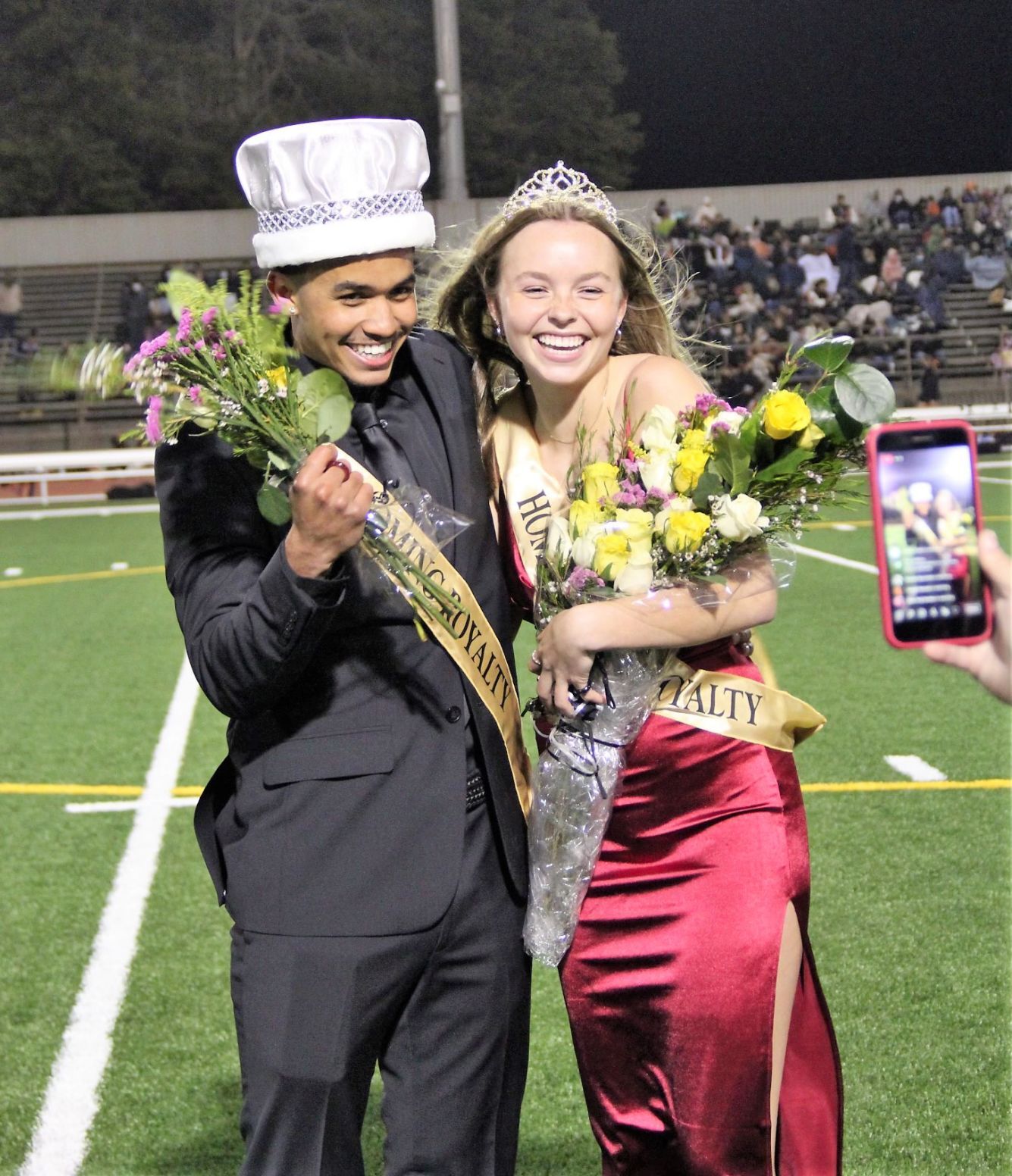 Cabrillo High crowns homecoming king 