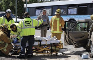 Two injured in collision with SMAT bus | Local News | santamariatimes.com Two injured in collision with SMAT bus | Local News | santamariatimes.com