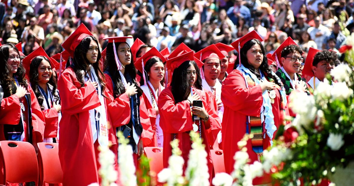 Santa Graduation Santa Maria High School Class of 2025 celebrates milestone graduation ...