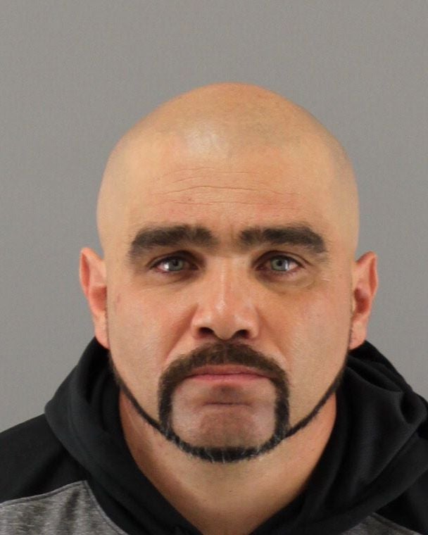 Vehicle Service Department Letter >> Suspected car thieves arrested after brief chase in Santa ... Vehicle Service Department Letter >> Suspected car thieves arrested after brief chase in Santa ...