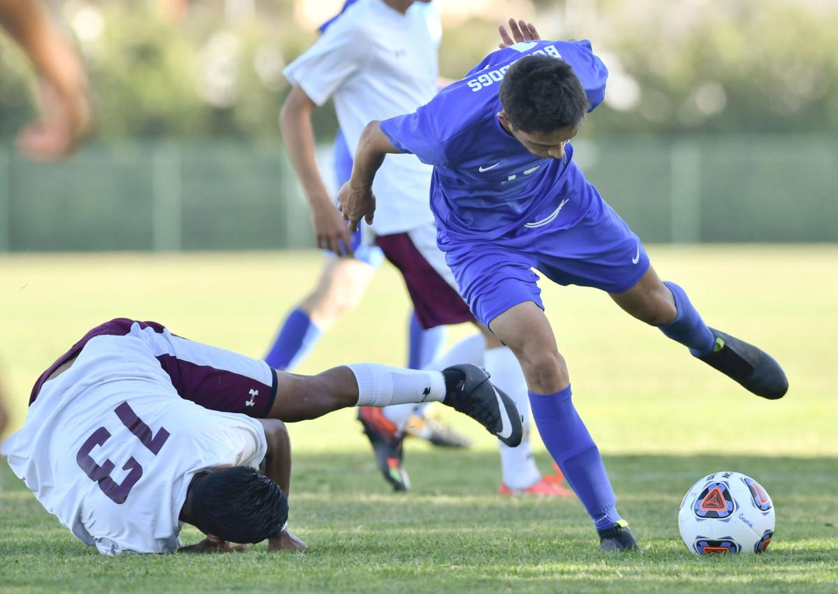 092617 VV Hancock soccer 05.jpg