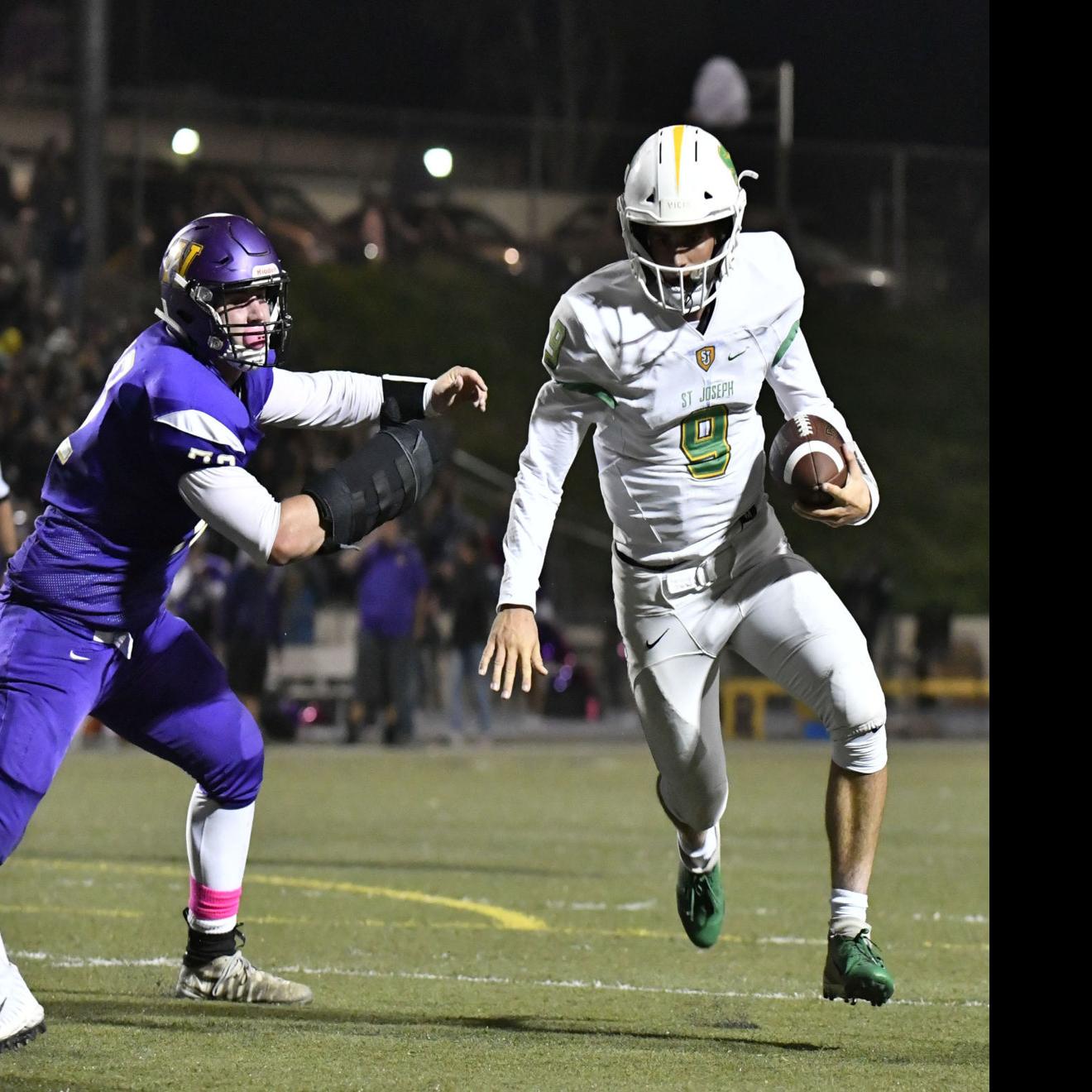 Football St Joseph S Chase Artopoeus And Righetti S Caleb Thomas