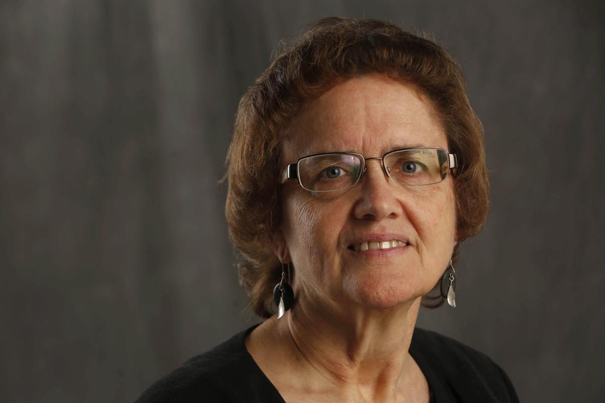 Carol Hunter