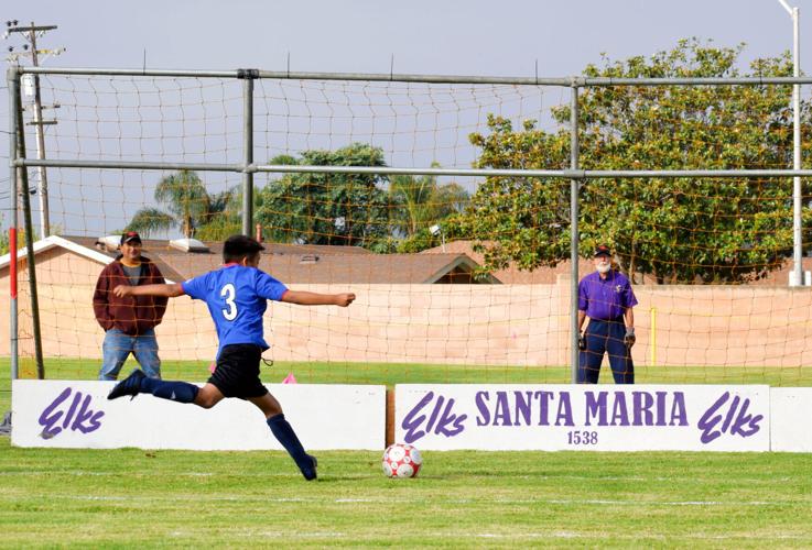 The Santa Maria Elks Lodge No. 1538 held its annual Soccer Shootout on Saturday, Five different age groups; 7 and under, 8-9 years, 10-11 years, 12-13 years and 14-15 years all participated.