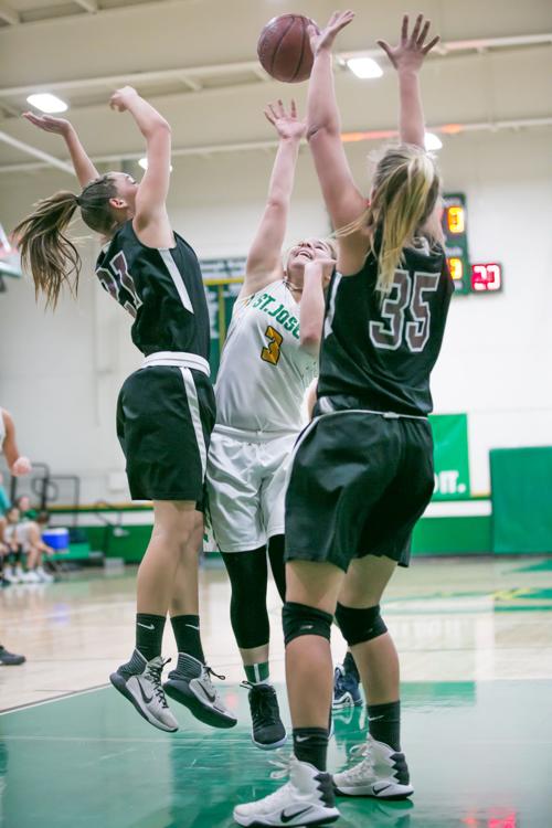 122117 St. Joes Nipomo Girls Basketball 022.jpg