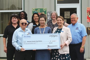 Hancock County Food Pantry Receives Grant News Seacoastecho Com