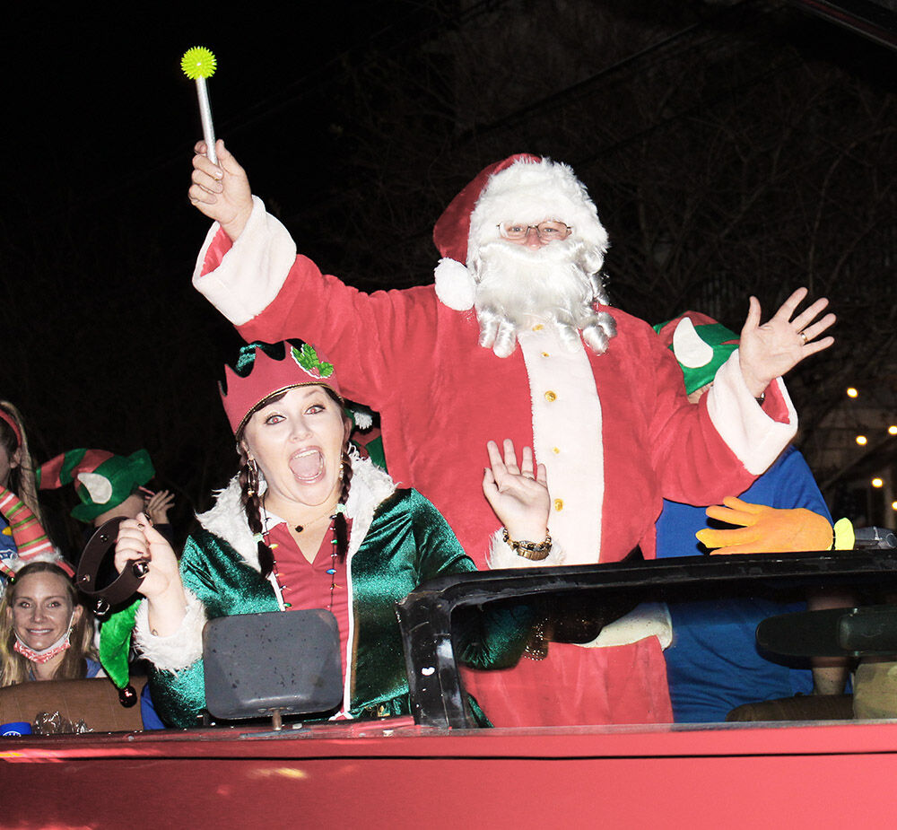 Gray Court Christmas Parade 2022 The Holiday Season Kicks Off This Weekend With A Christmas Parade And Tree  Lighting In Bay St. Louis | News | Seacoastecho.com