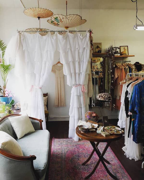 20+ Vintage Clothing Stores to Shop at in Metro Detroit | Fashion