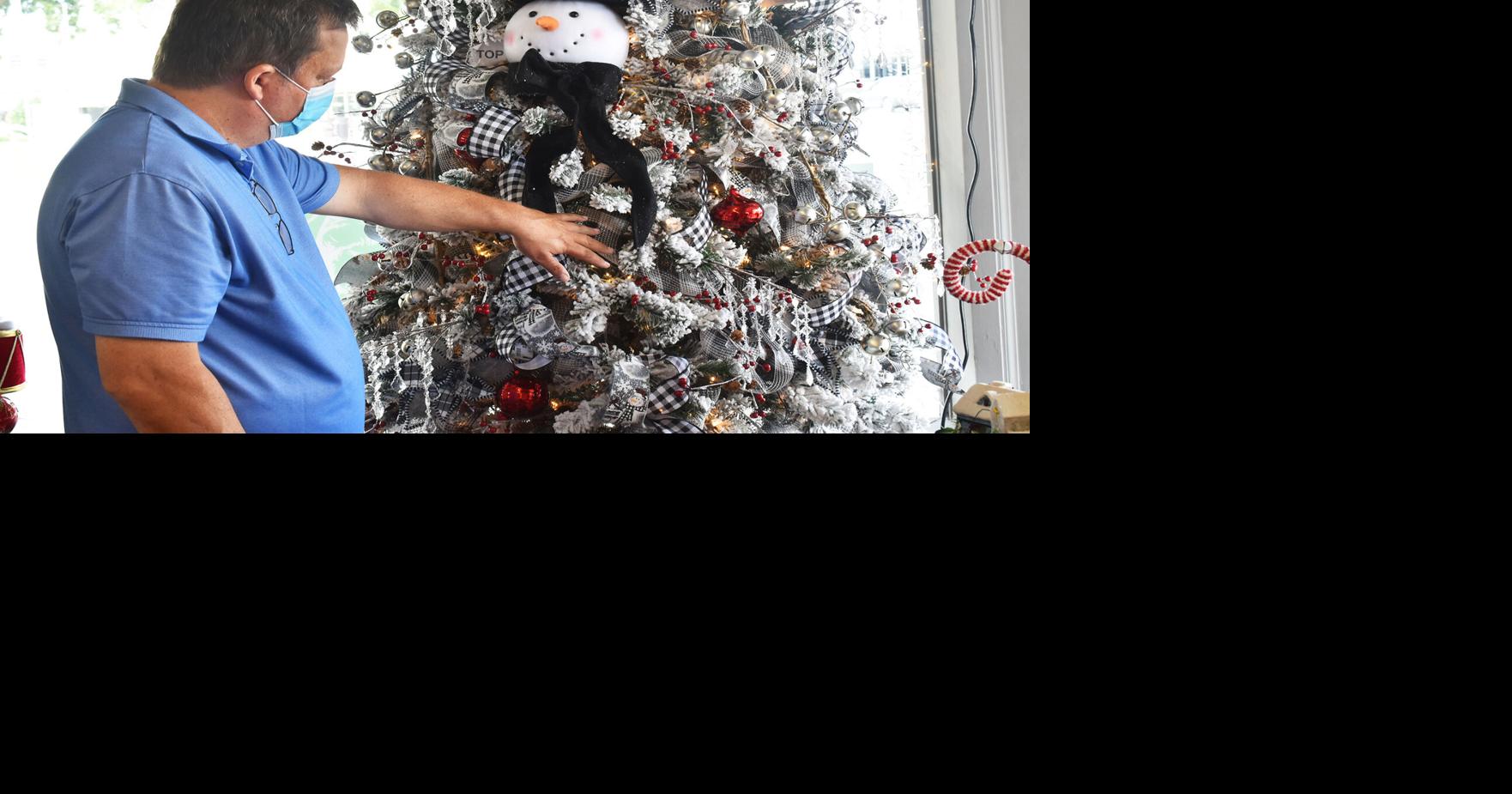 Yearround Christmasthemed business opens in Downtown Seguin News