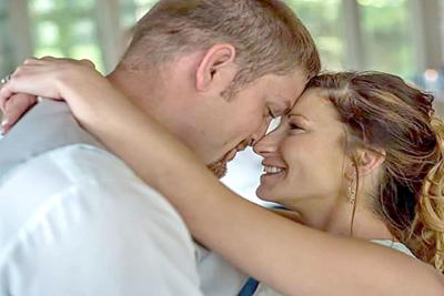 Locals Raising Funds In Wake Of Slayings News Seguingazette Com