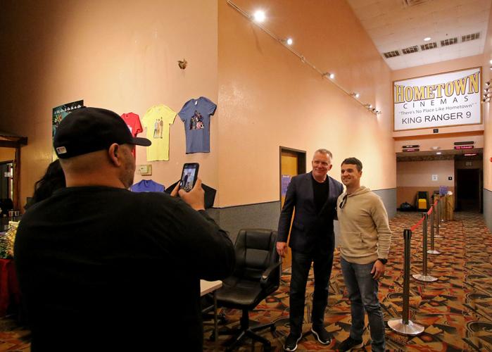 Actor visits with fans, talks about projects News