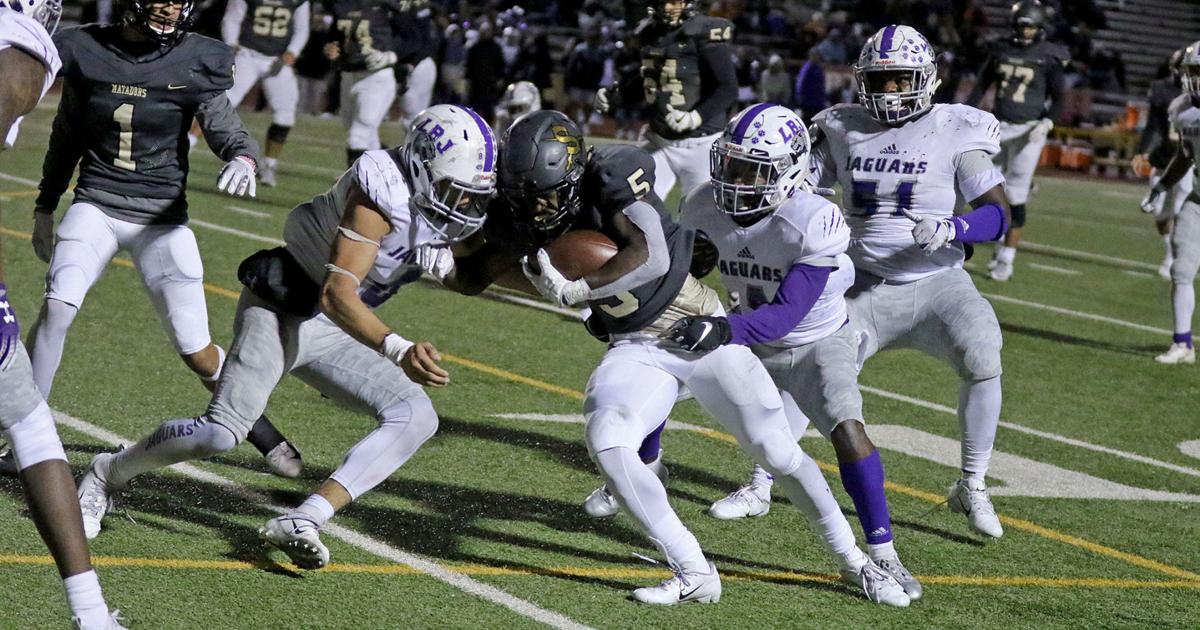 Seguin football prepares for bi-district round | Sports | seguingazette.com