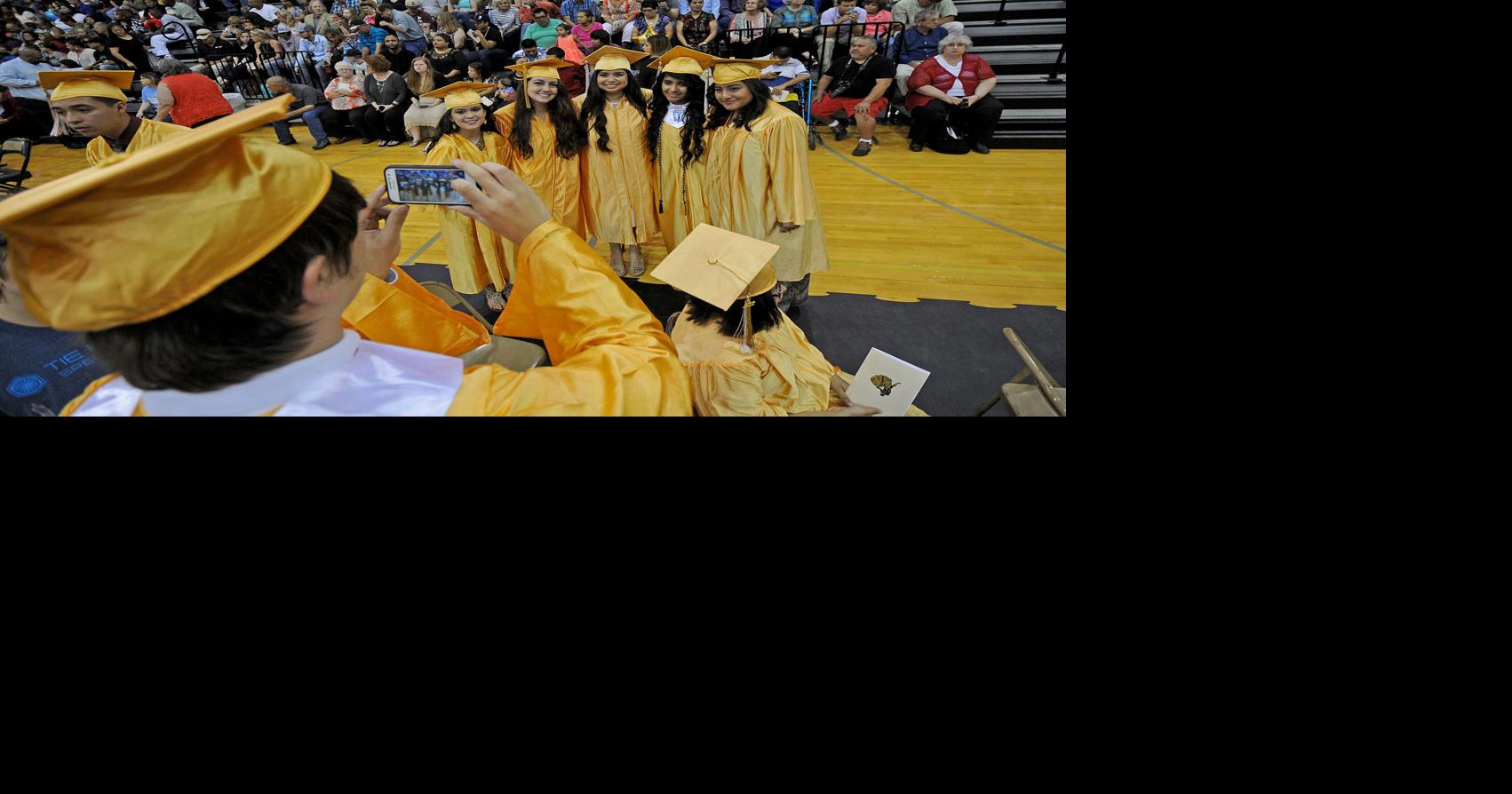 SHS Graduation 2016 | Photo Galleries | seguingazette.com