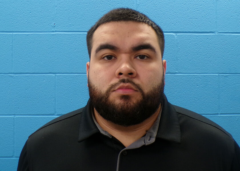 Migdon Steven Inmate Hays County detention officer arrested in Guadalupe County, faces sex ...