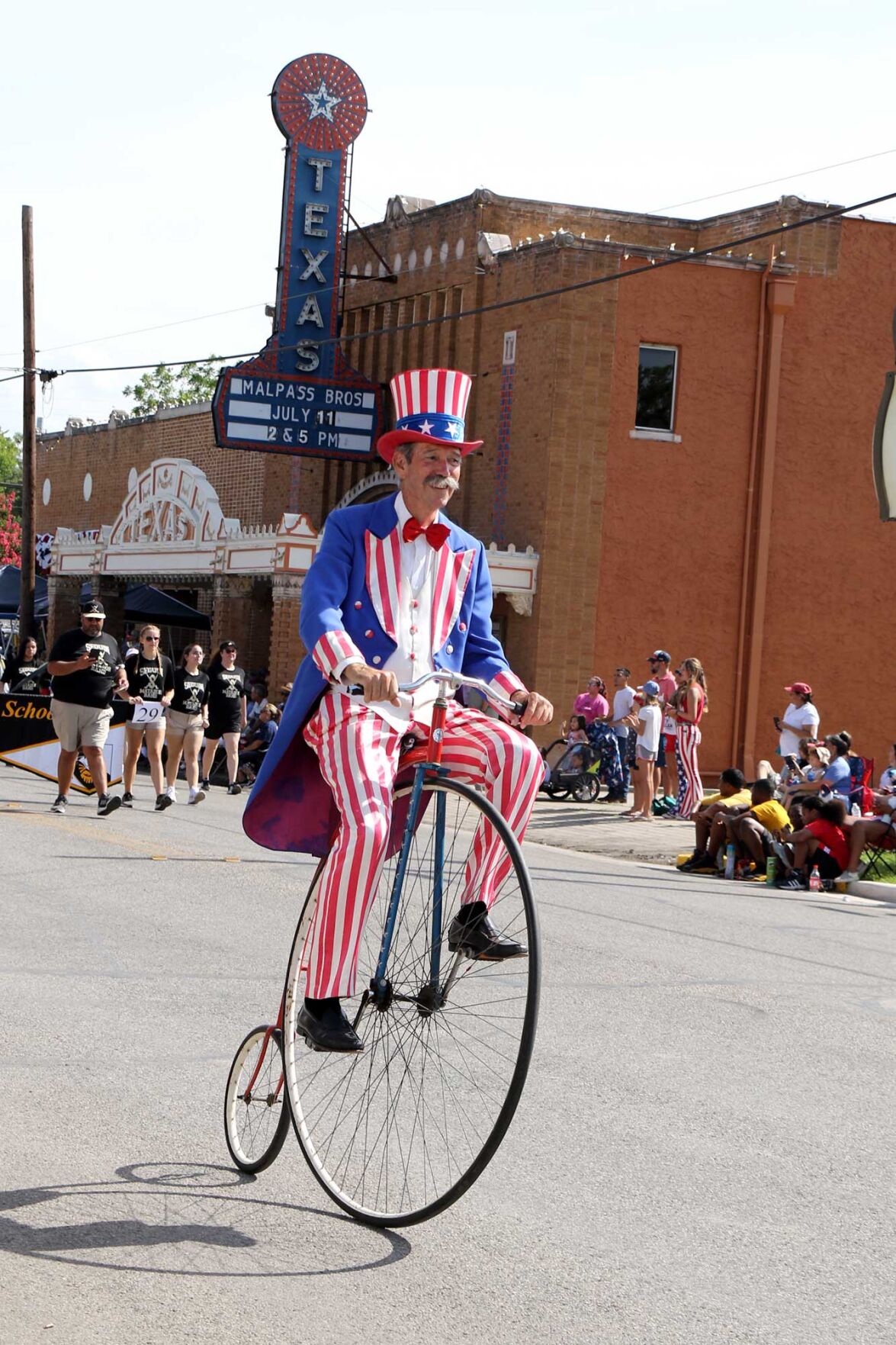 2021 Biggest Small Town Parade