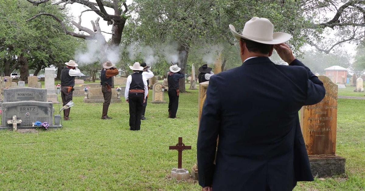 Early Texas Ranger honored with cross | News | seguingazette.com