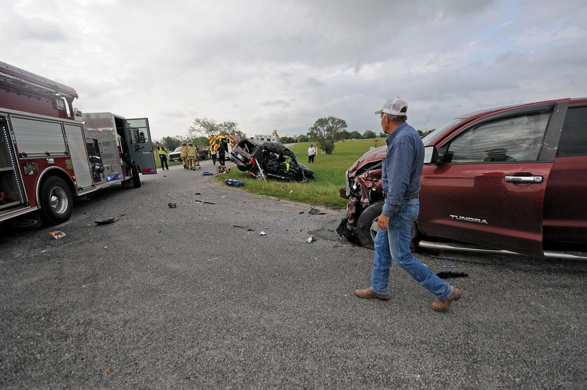 Seguin woman among 6 injured in weekend wrecks News