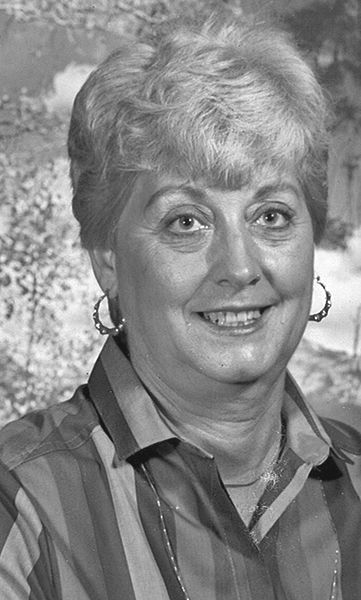 Joyce M. Snowden | Obituaries | Seguingazette.com