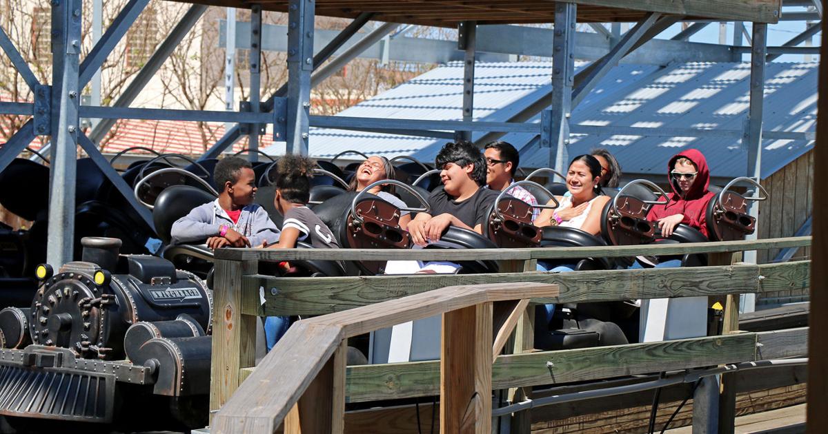 ZDT’s draws crowds with thrilling rides | News | seguingazette.com
