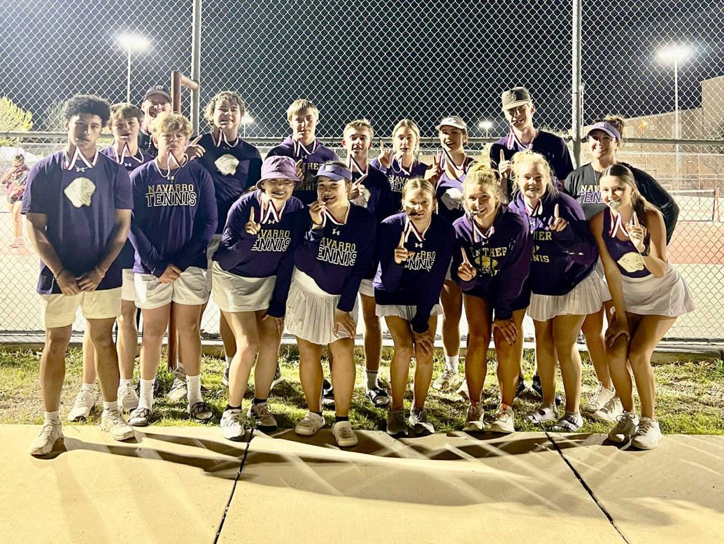 Navarro tennis claims gold at Uvalde Sports