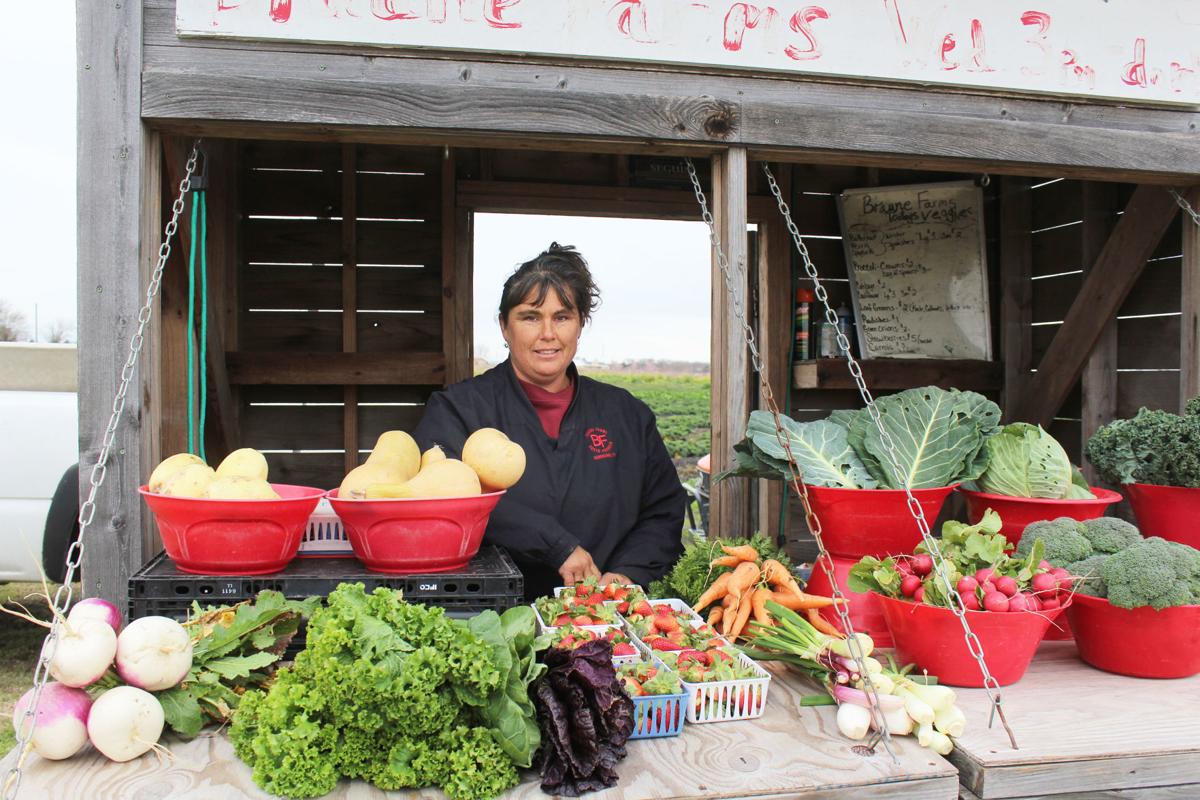 Area Growers See Boost In Sales Through Delivery Curbside Farm Stand Alert Seguingazette Com
